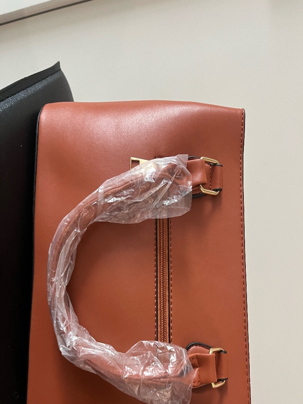 Medium size Handbag Brown
